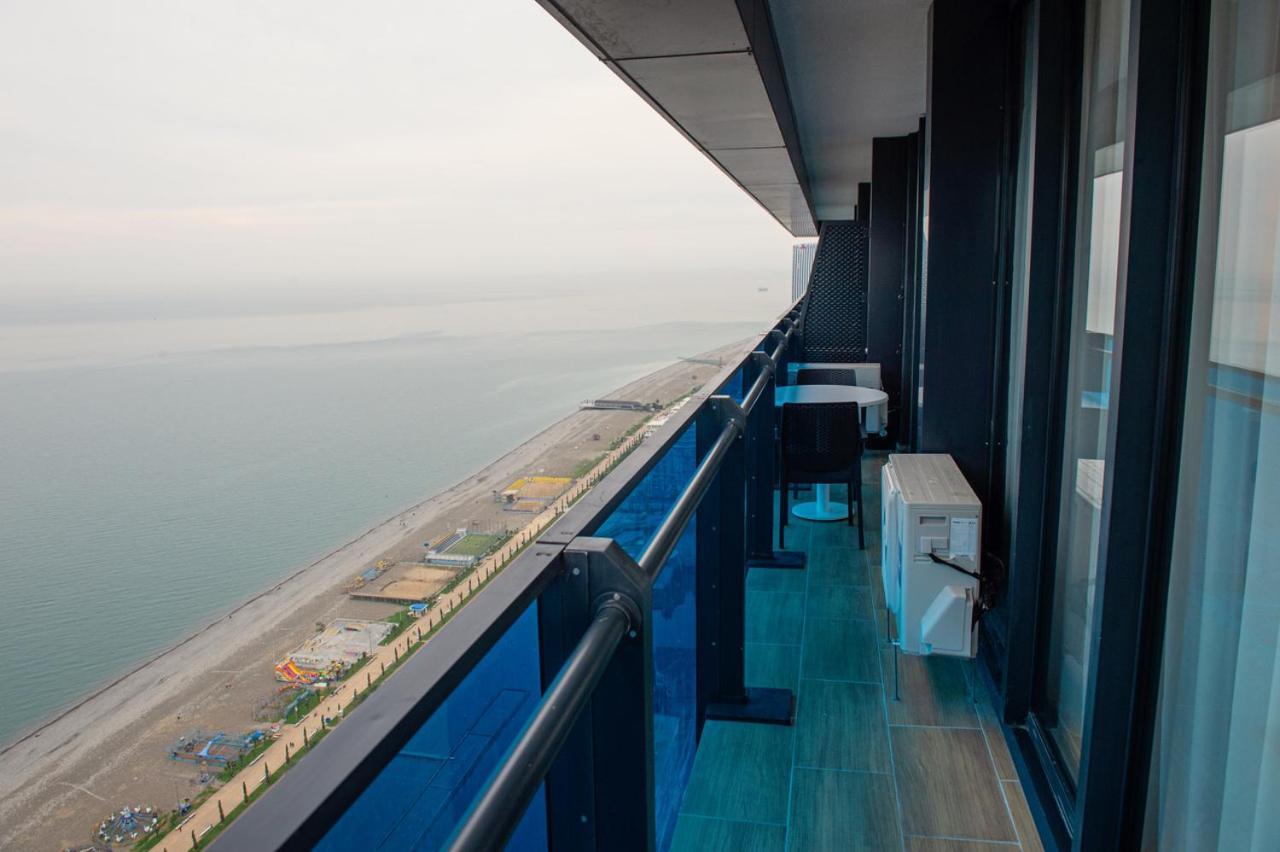 Orbi City Aparthotel Batumi Exterior foto
